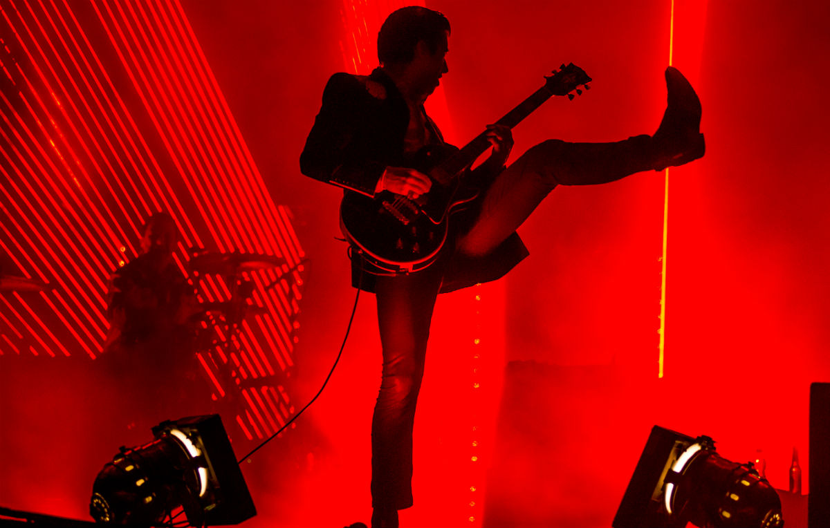 Arctic Monkeys annunciano la ristampa in vinile del loro album d'esordio -  Notizie - SENTIREASCOLTARE