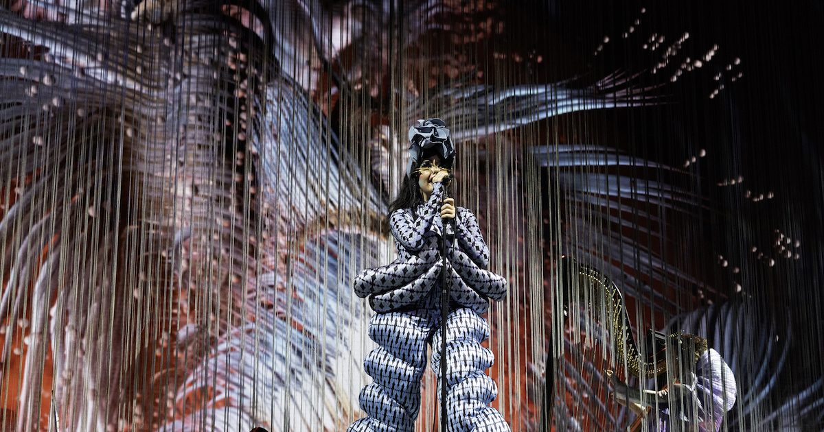 Report on Björk’s live performance in Milan |  Rolling Stone Italy