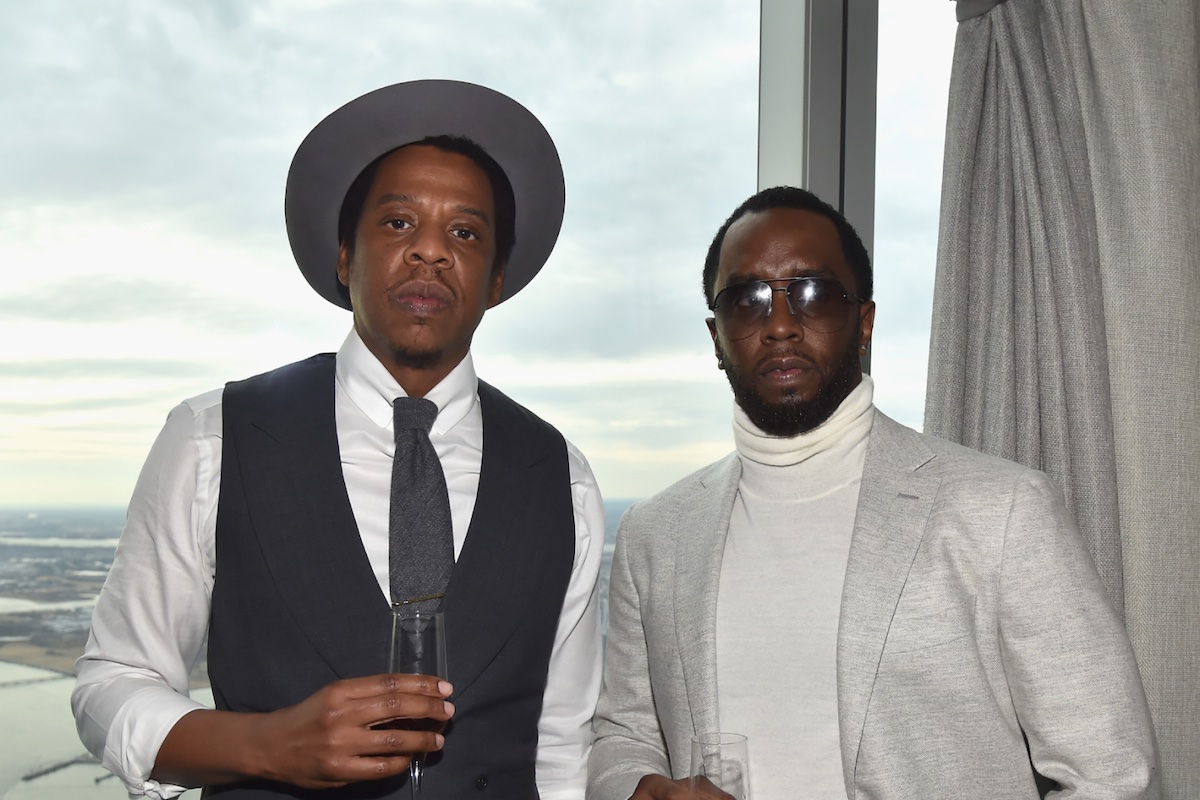 Jay-Z e Sean Combs sono stati accusati di aver stuprato una 13enne. Carter nega: «Chiunque commetta un crimine del genere dovrebbe essere rinchiuso»